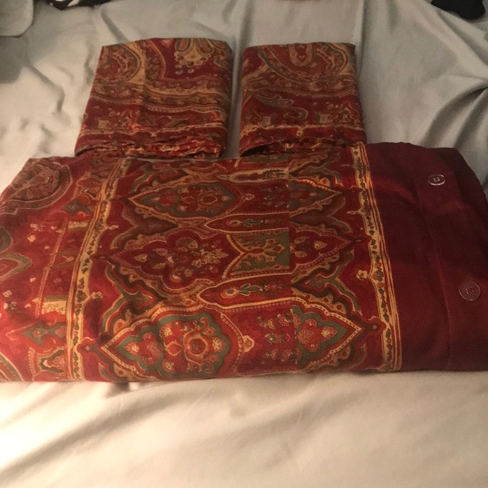Duvet Cover & Shams